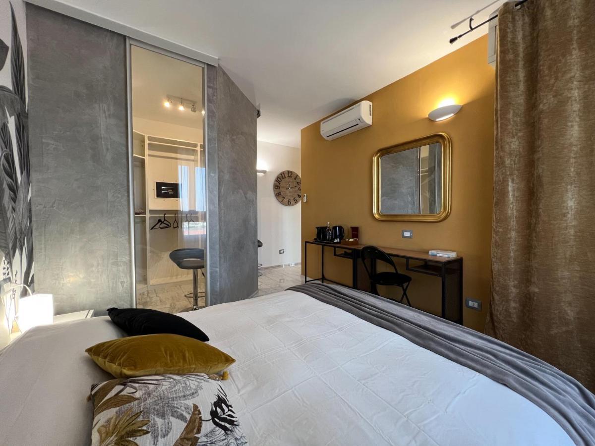 Quarto Duplo com Banheira de Hidromassagem