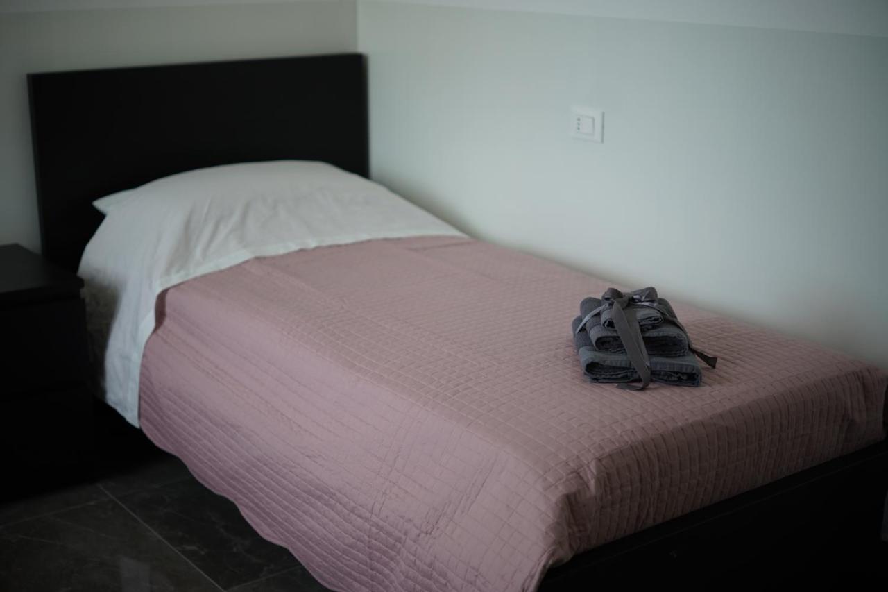 Single Room with Shared Bathroom