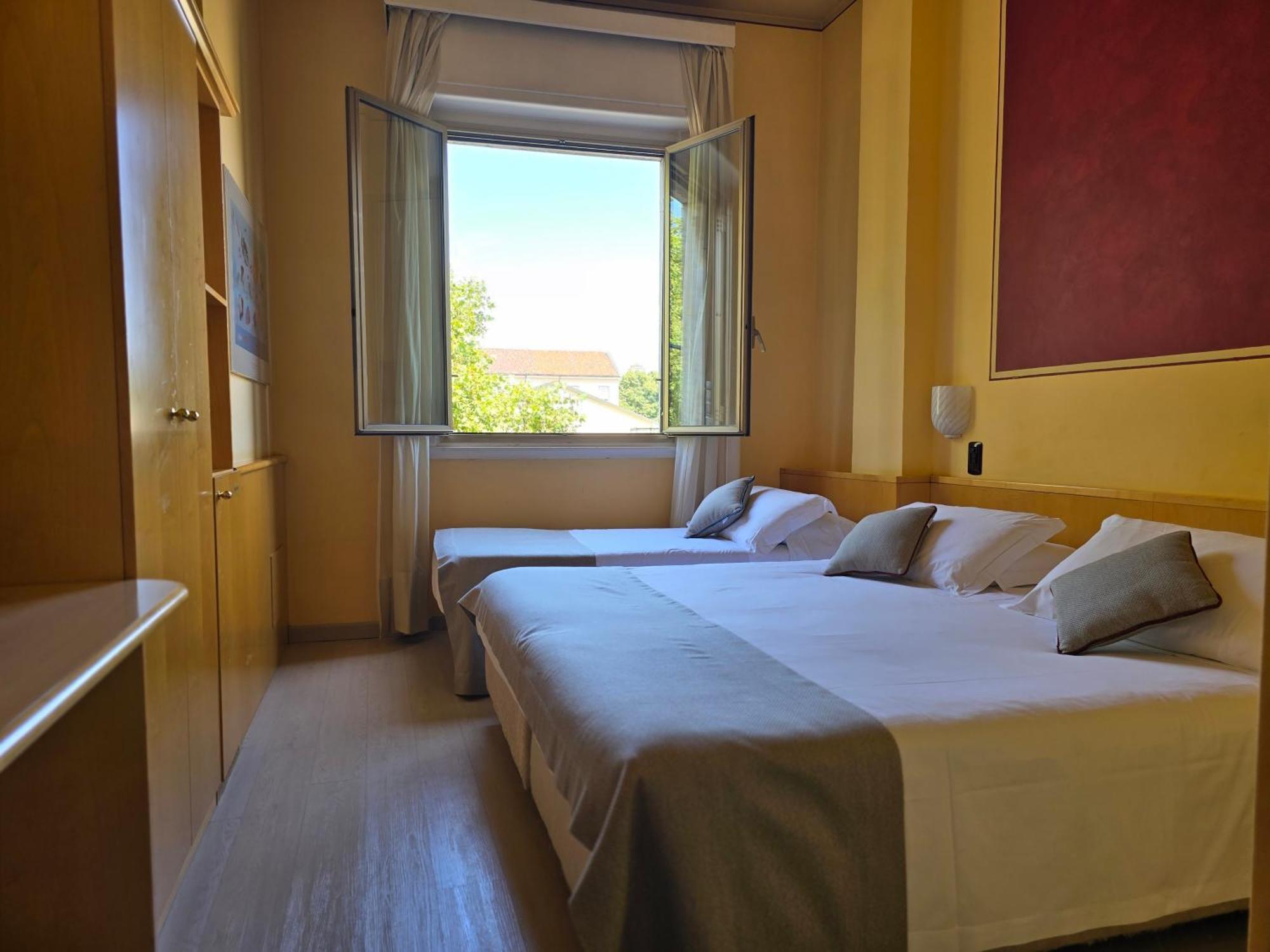 Triple Room,1609311252:JPEG