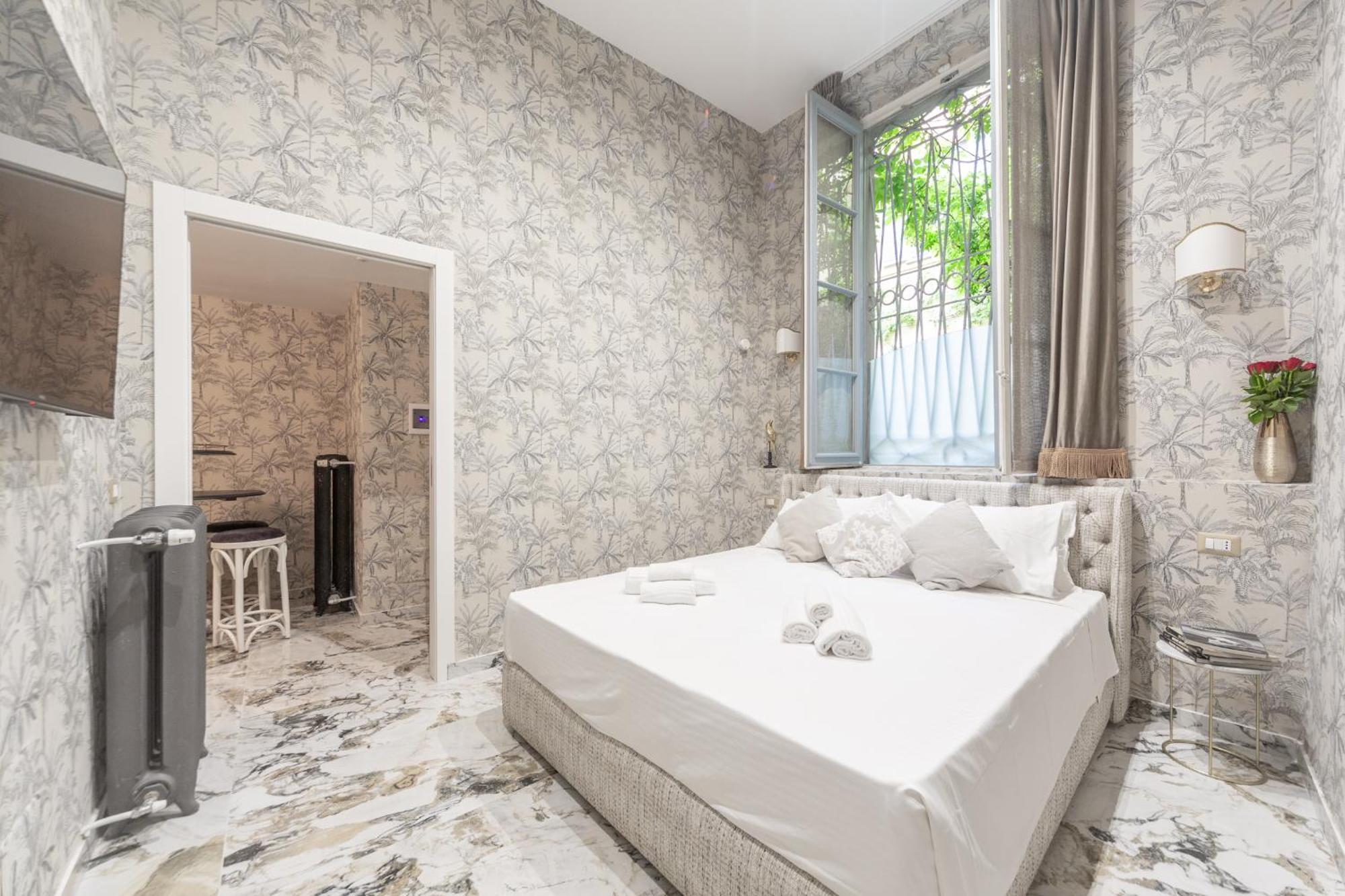 Apartamento Deluxe com 2 Quartos - Vista Jardim