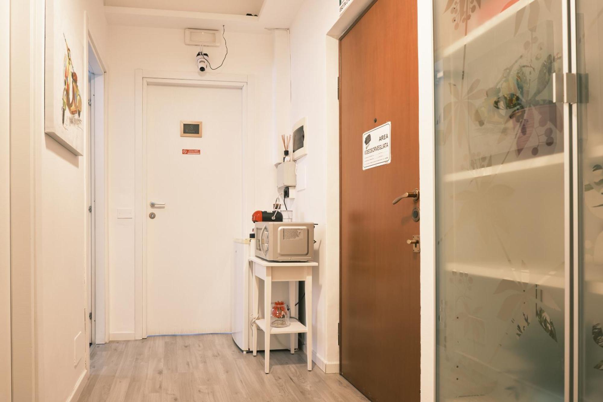 Standard Single Room with Shared Bathroom