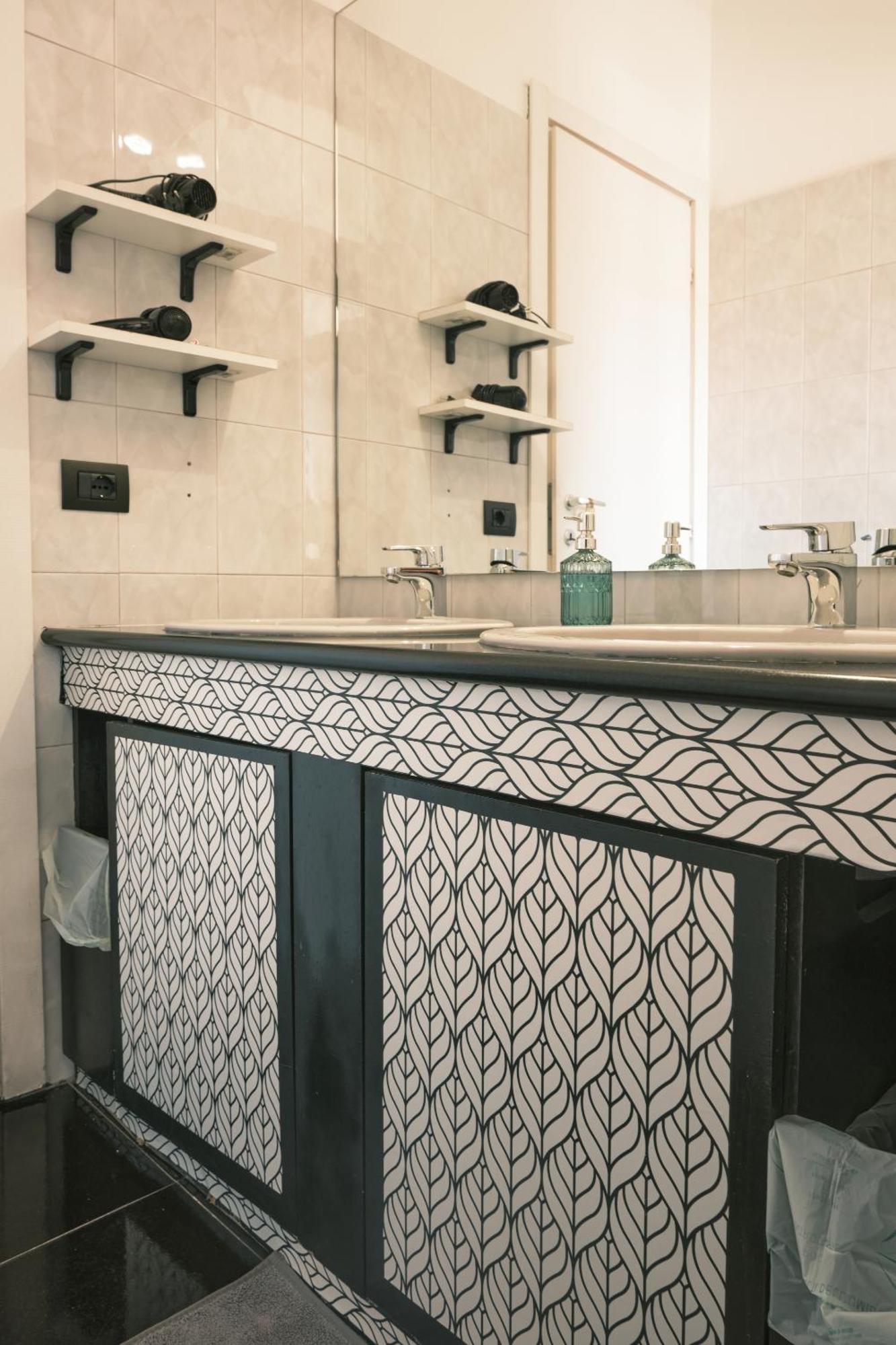 Standard Double Room with Shared Bathroom