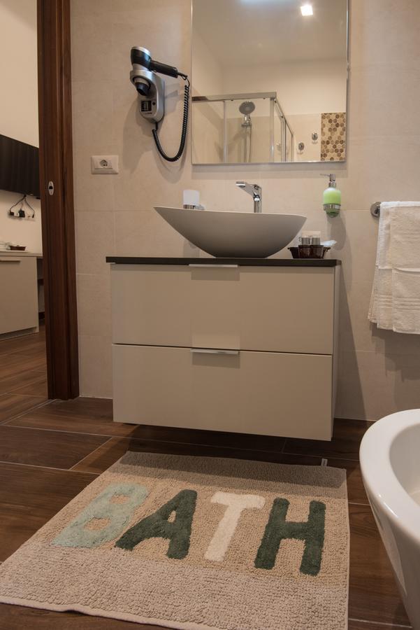 Quarto Duplo