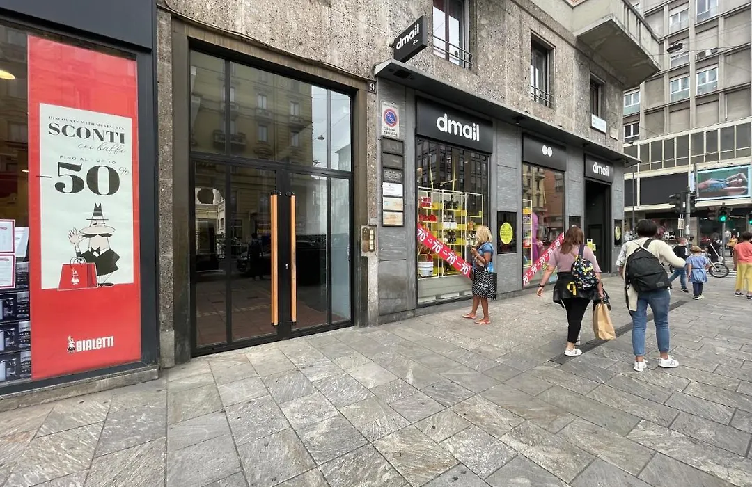 Guesthost - Dimora Claudia Luxury Rooms-1