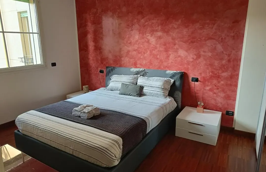 Double Room Private Bathroom Bocconi Prada Ied-1