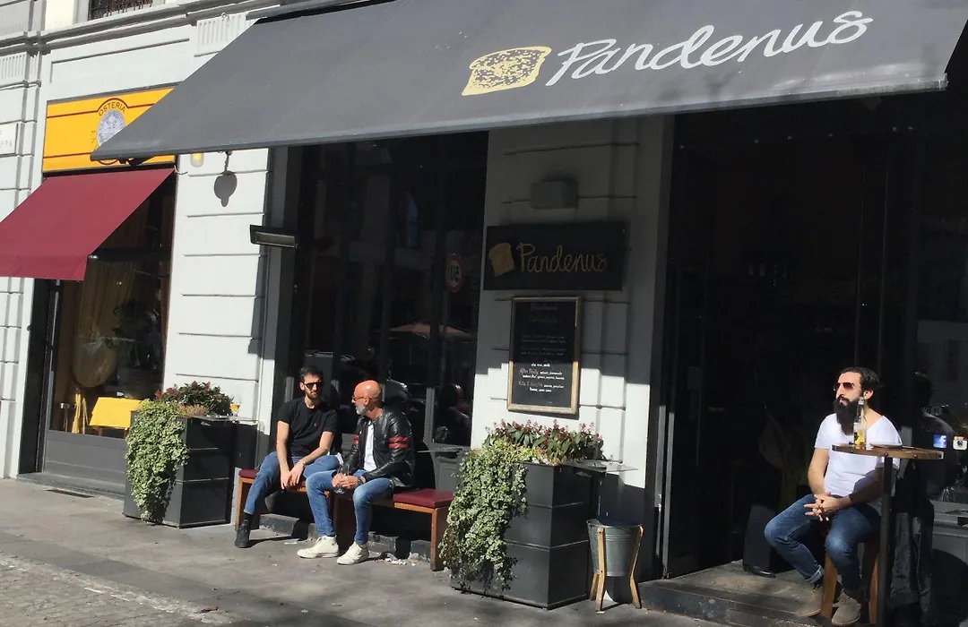 Pandenus Rooms-1
