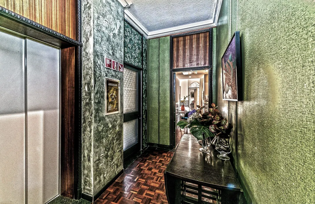 Riviere Private Rooms Alla Scala-1