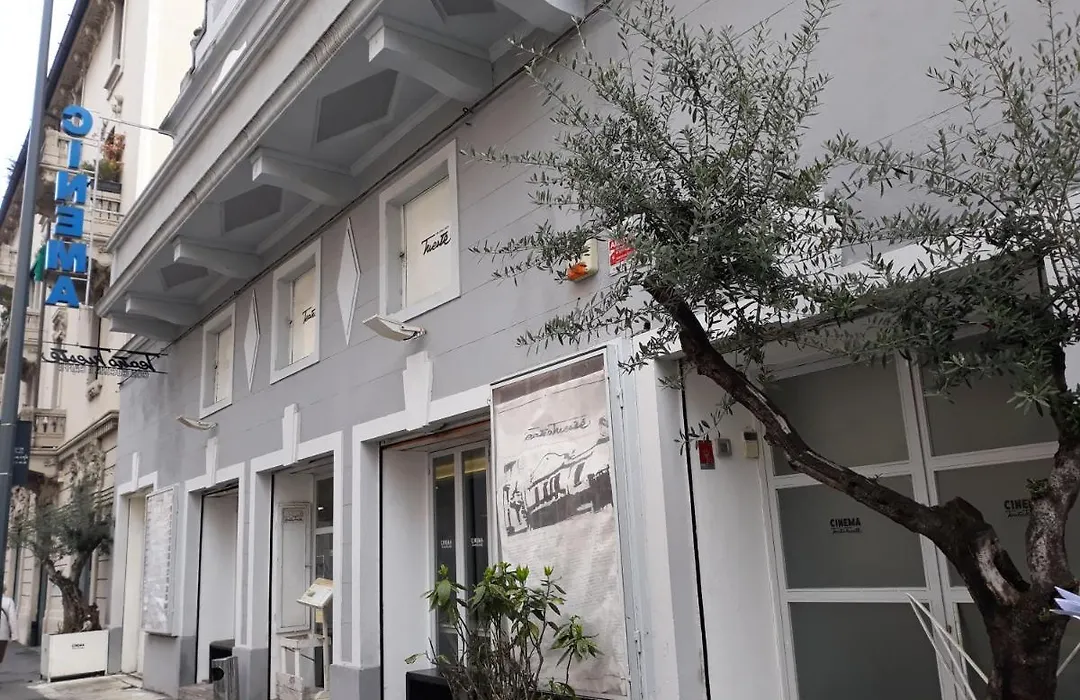 La Locanda Del Teatro-1