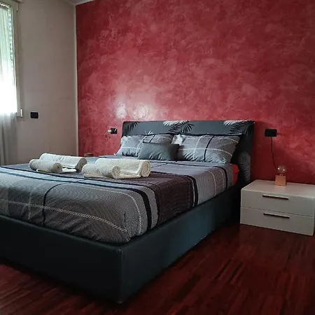 Double Room Private Bathroom Bocconi Prada Ied-3