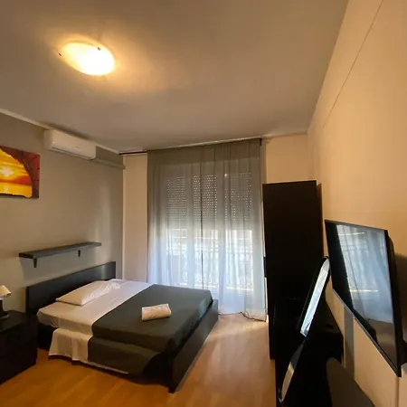 Guest House Pirelli Milano-3
