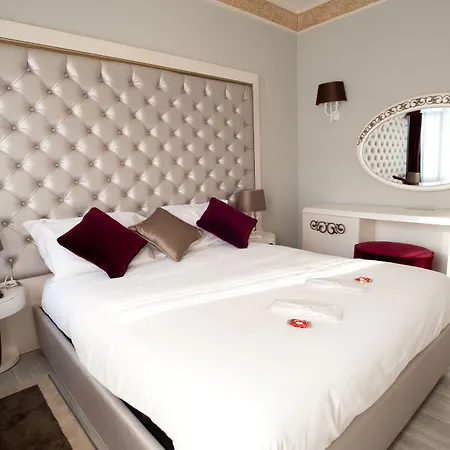 Suite Milano Duomo-3