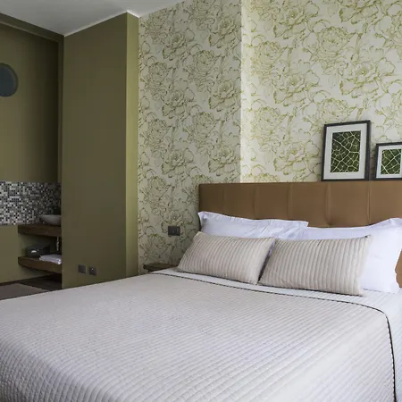Serendipity Rooms-3