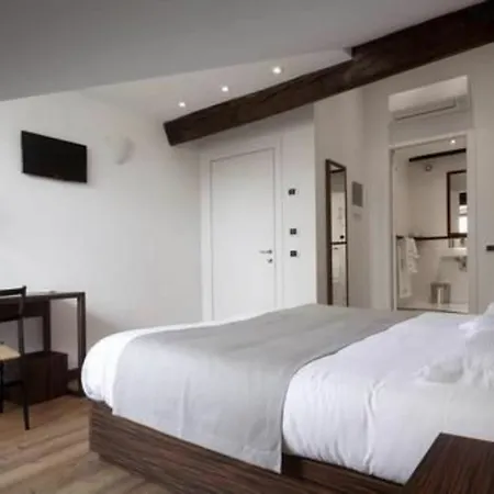 My Bed-2